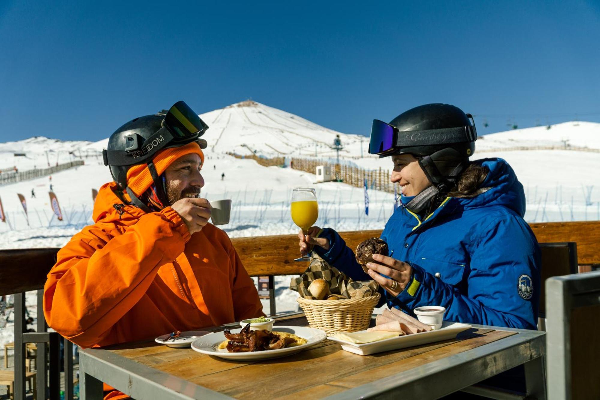 Departamentos Alojamiento Oficial Gran Parador Ski In - Out, Centro De Ski El Colorado, Farellones - Unico Con Descuentos En Servicios Del Centro De Ski Kültér fotó