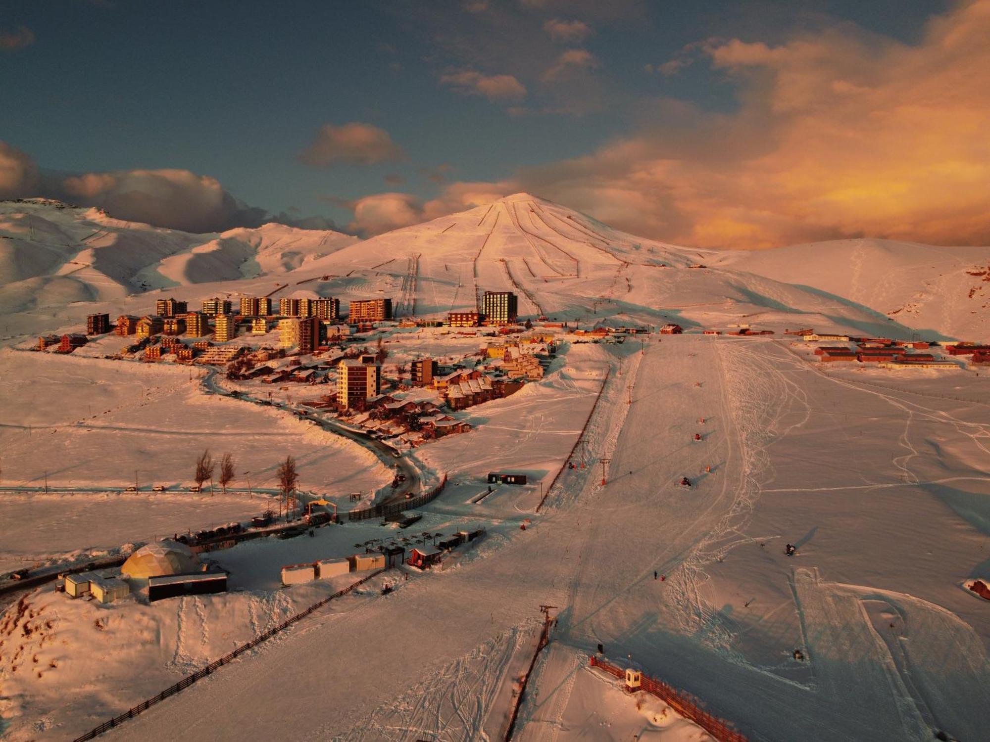 Departamentos Alojamiento Oficial Gran Parador Ski In - Out, Centro De Ski El Colorado, Farellones - Unico Con Descuentos En Servicios Del Centro De Ski Kültér fotó