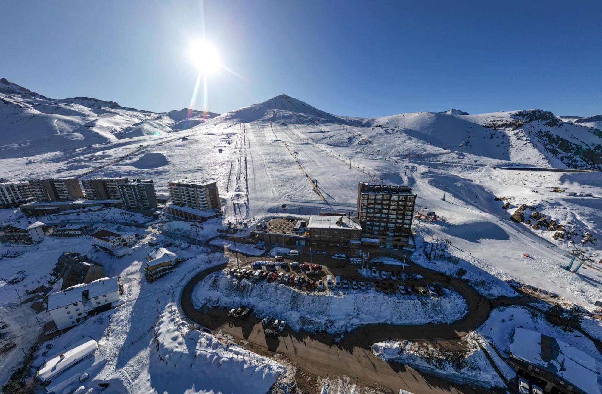 Departamentos Alojamiento Oficial Gran Parador Ski In - Out, Centro De Ski El Colorado, Farellones - Unico Con Descuentos En Servicios Del Centro De Ski Kültér fotó