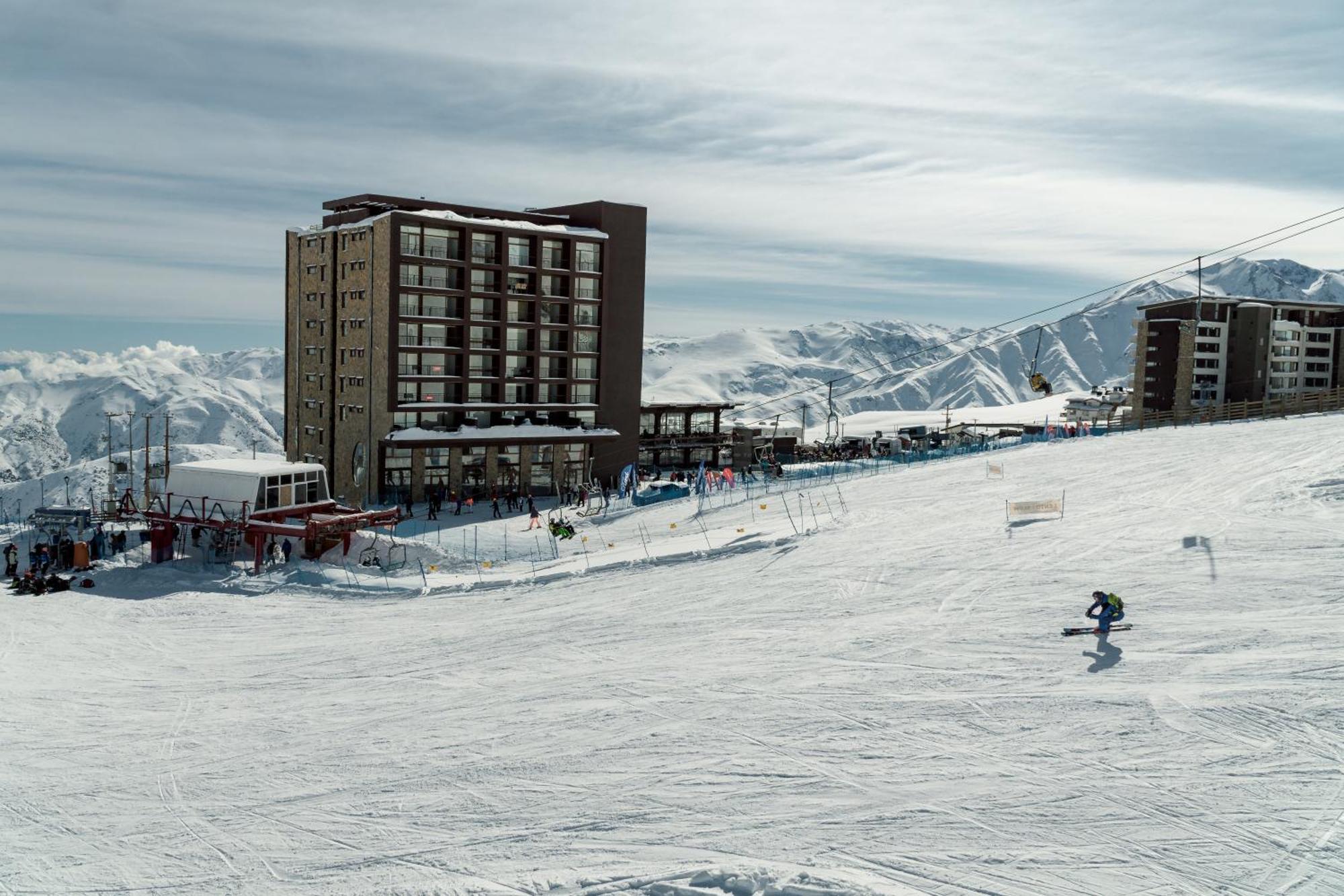 Departamentos Alojamiento Oficial Gran Parador Ski In - Out, Centro De Ski El Colorado, Farellones - Unico Con Descuentos En Servicios Del Centro De Ski Kültér fotó