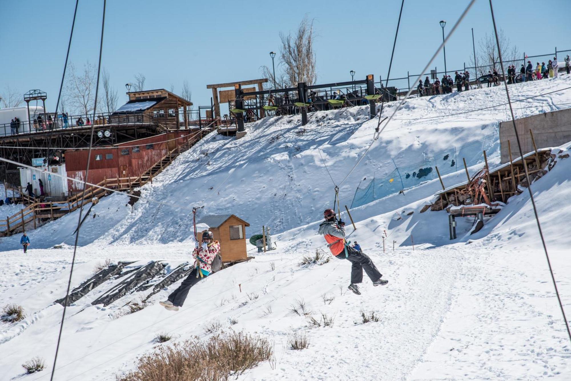 Departamentos Alojamiento Oficial Gran Parador Ski In - Out, Centro De Ski El Colorado, Farellones - Unico Con Descuentos En Servicios Del Centro De Ski Kültér fotó